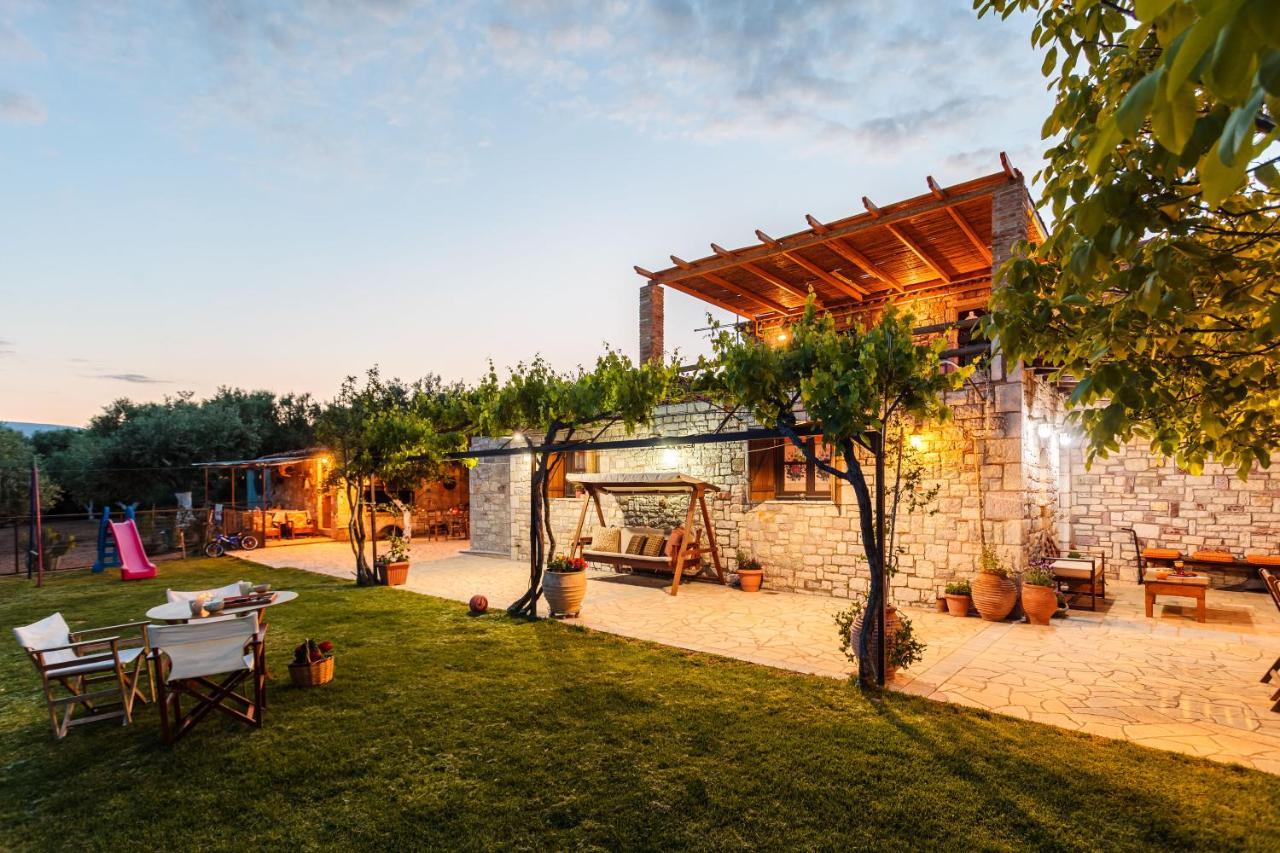 Petalidi Olive Garden Stone House Near The Beach Exteriör bild