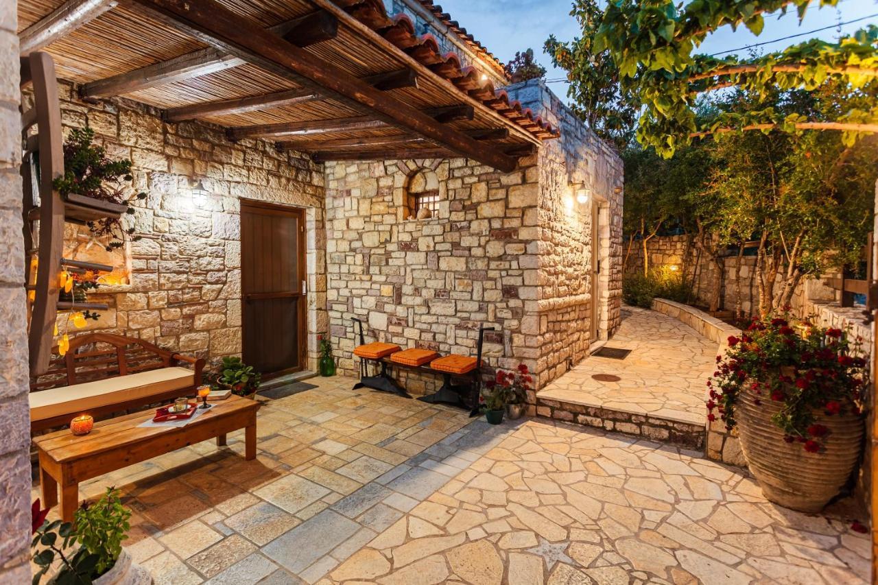 Petalidi Olive Garden Stone House Near The Beach Exteriör bild