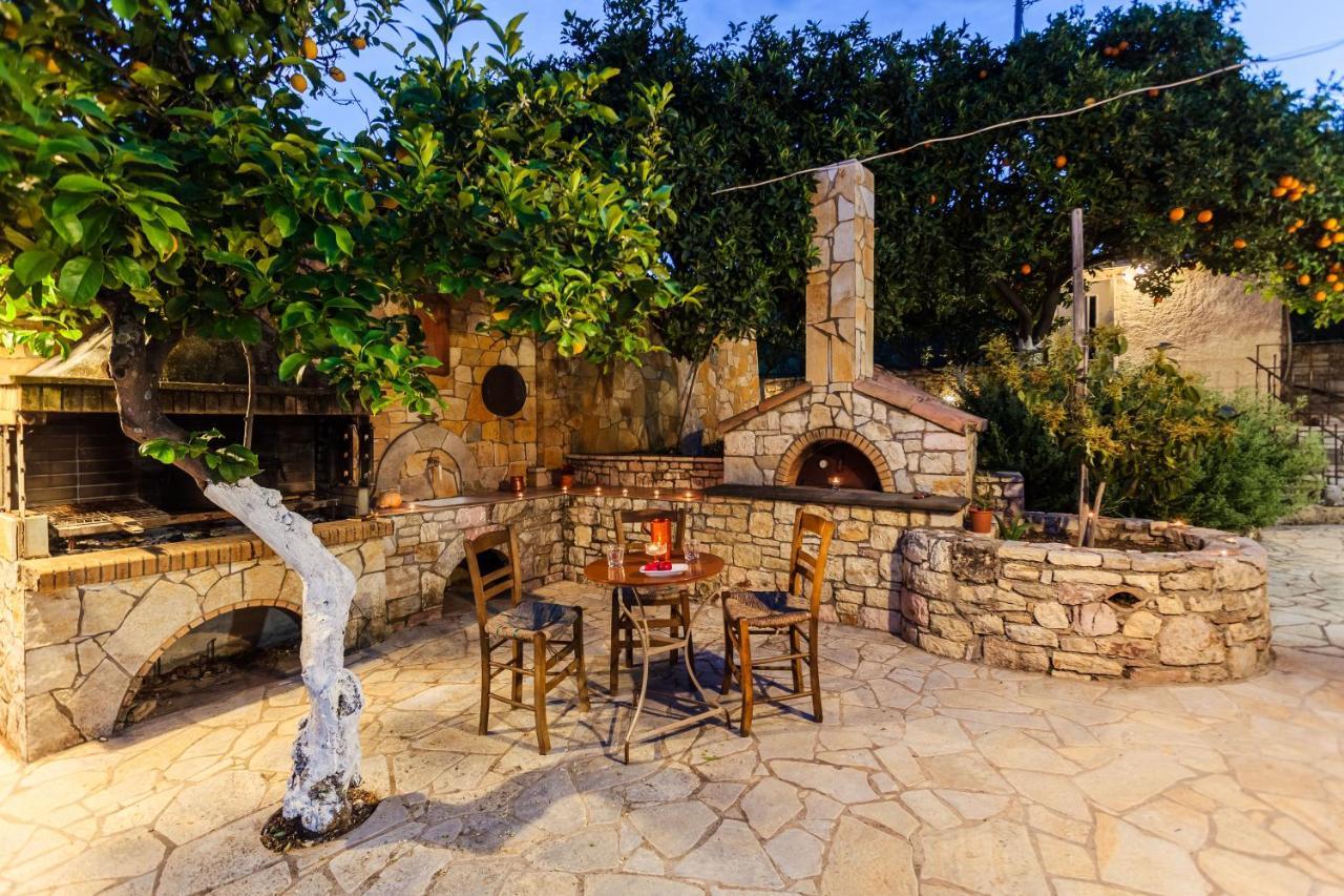 Petalidi Olive Garden Stone House Near The Beach Exteriör bild